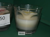 3 kaarsjes in bloemvorm - afbeelding 2 van  3