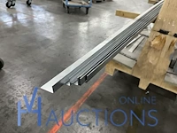 3 karren met plm 200 metalen profielen - afbeelding 11 van  15