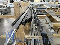 3 karren met plm 200 metalen profielen - afbeelding 12 van  15
