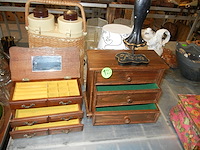 3 kistjes + beeldje - afbeelding 2 van  2