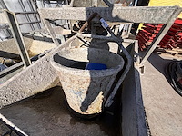 3 kleine cementkokers - afbeelding 1 van  3