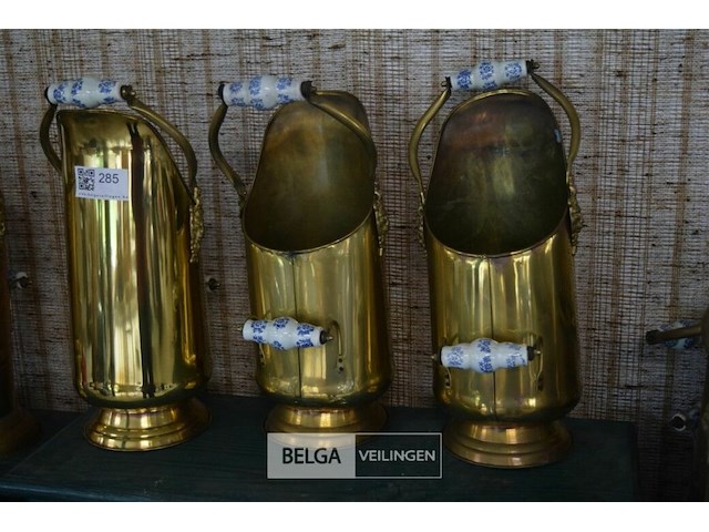 3 koperen kolenpotten - afbeelding 1 van  4