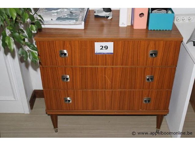 3 ladige wandkast - afbeelding 1 van  1