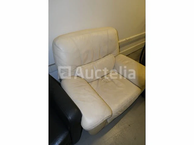 3 ligstoelen - afbeelding 2 van  8