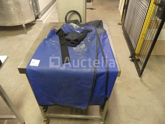 3 loden schorten - afbeelding 4 van  8