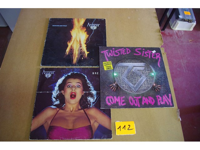 3 lp's, accept, twiwted sister - afbeelding 1 van  1