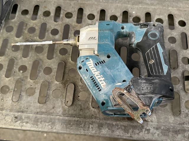 3 makita toestellen - afbeelding 5 van  6