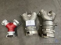 3 metalen broekstukken, diverse types en aansluitingen