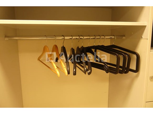 3 metalen kasten - afbeelding 5 van  18