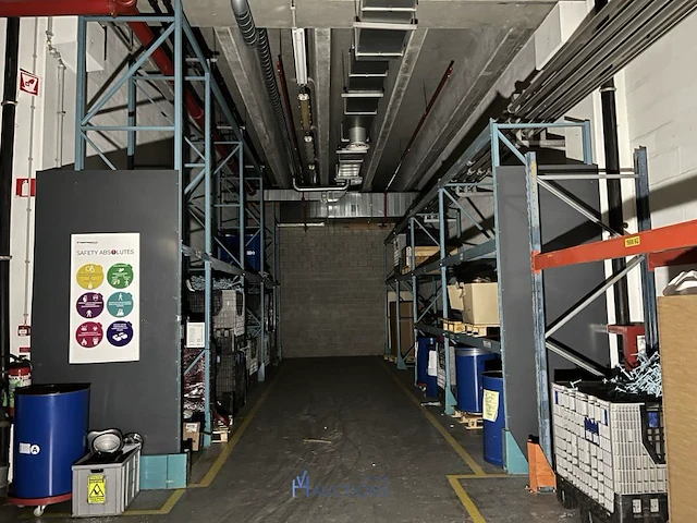 3 metalen palletstellingen - afbeelding 1 van  12