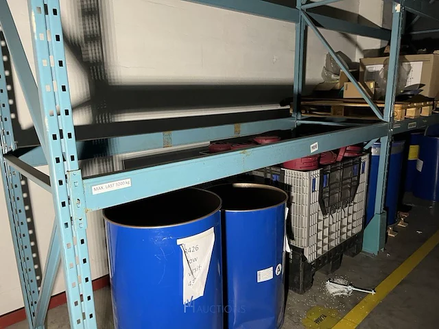 3 metalen palletstellingen - afbeelding 11 van  12