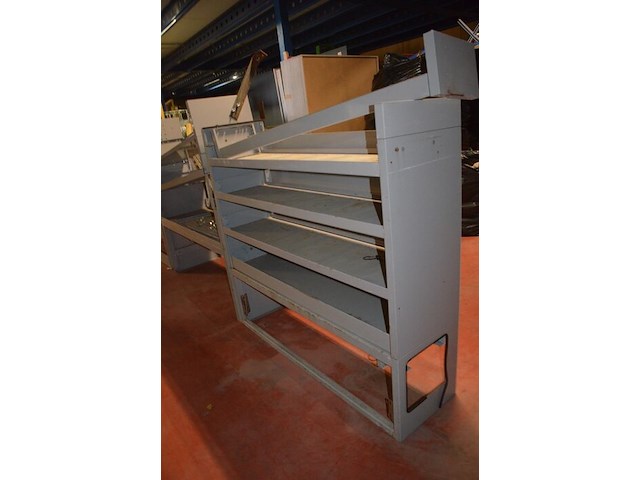 3 metalen rekken voor lichte vrachtwagen afm. 127x36x116 , 127x36x135, 127x36x135 - afbeelding 3 van  11