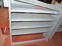 3 metalen rekken voor lichte vrachtwagen afm. 127x36x116 , 127x36x135, 127x36x135 - afbeelding 9 van  11