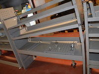 3 metalen rekken voor lichte vrachtwagen afm. 127x36x116 , 127x36x135, 127x36x135 - afbeelding 11 van  11