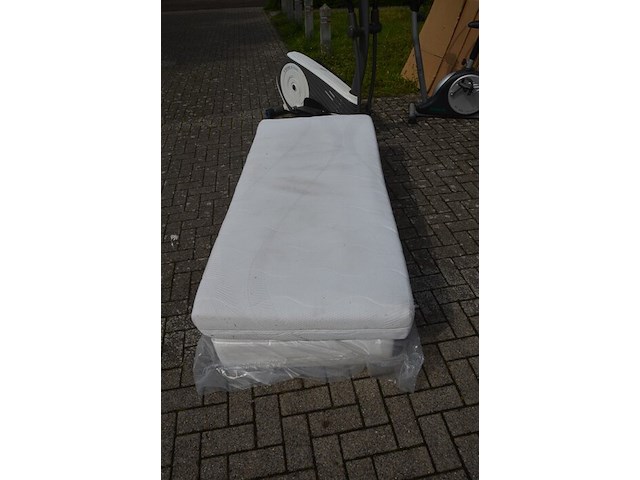 3 nieuwe matrassen 90x200, 80x200 (2x) - afbeelding 8 van  10