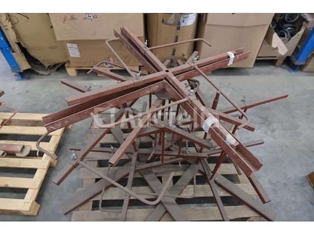 3 ontvouwers voor vloerverwarmingsleidingen - afbeelding 3 van  5