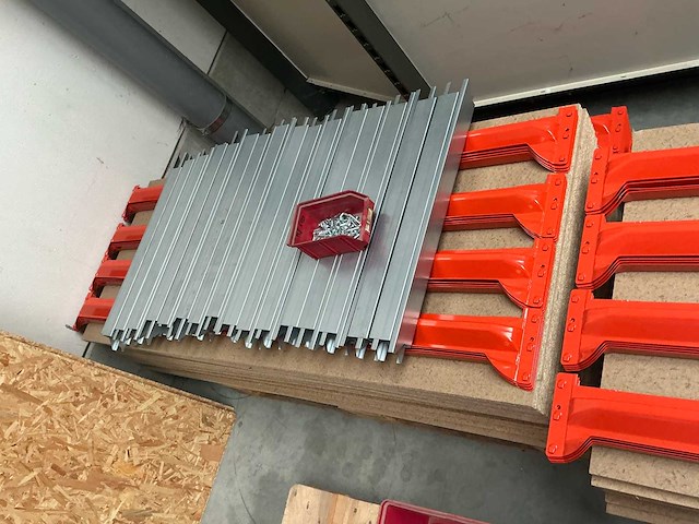 3 opslag rekken inclusief houten legplanken - afbeelding 2 van  6