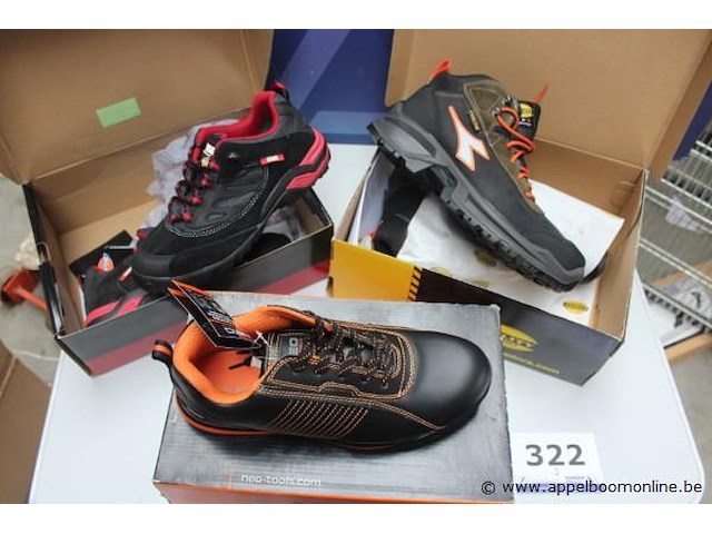 3 paar werkschoenen m45,40 en 46 - afbeelding 1 van  4