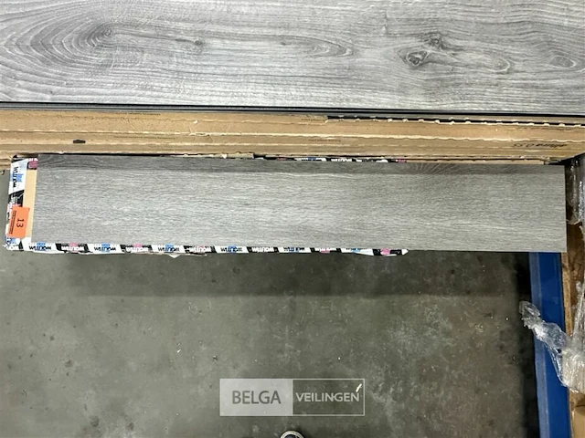 ± 3 pakken plak-pvc vloer - afbeelding 1 van  3