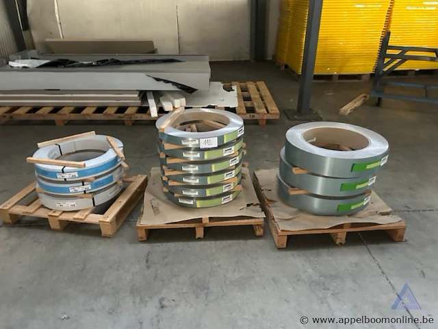 3 paletten aluminium coils, diverse types en afmetingen - afbeelding 1 van  4