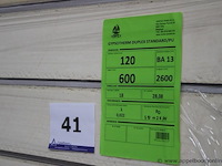 3 paletten inhoudende gyprocgipsplaten vortex gypsotherm 120x600 - afbeelding 2 van  2