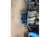 3 palleten met landbouw machine toebehoren - afbeelding 16 van  22