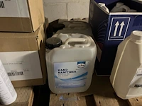 3 palletten diverse sprays, vetten en onderhoudsproducten - afbeelding 8 van  22