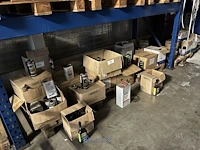 3 palletten onderhoudsproducten wynn's - afbeelding 12 van  22