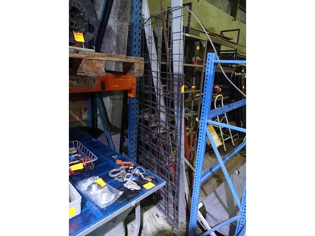 3 panelen vaste draad 1x 2,00m x0,95m + 2x1,55mx0,95m - afbeelding 4 van  6