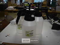 3 plantensproeiers - afbeelding 1 van  3