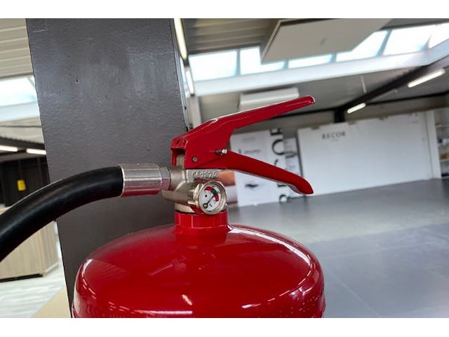 3 poedersnelblussers adrd 9 kg - afbeelding 2 van  6