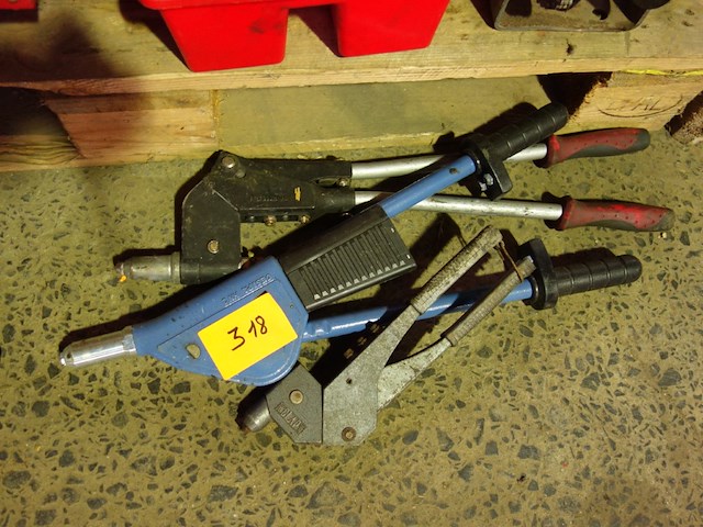 3 popnageltangen - afbeelding 1 van  1