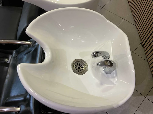 3 professionele kapperswasunits met massagefunctie (3x) - afbeelding 5 van  8