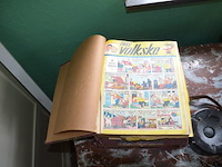 3 pvc kisten met strips, 2 kartonnen dozen met strips, stapel strips, 8 kookboeken - afbeelding 11 van  16