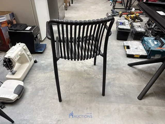3 pvc terrasstoelen - afbeelding 3 van  4