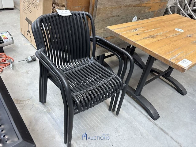 3 pvc terrasstoelen - afbeelding 4 van  4