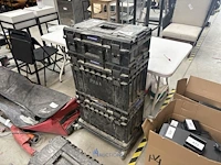 3 pvc werkkoffers promat op kar inhoudende divers bevestingsmateriaal