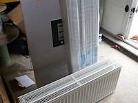 3 radiatoren+ douche draaideur
