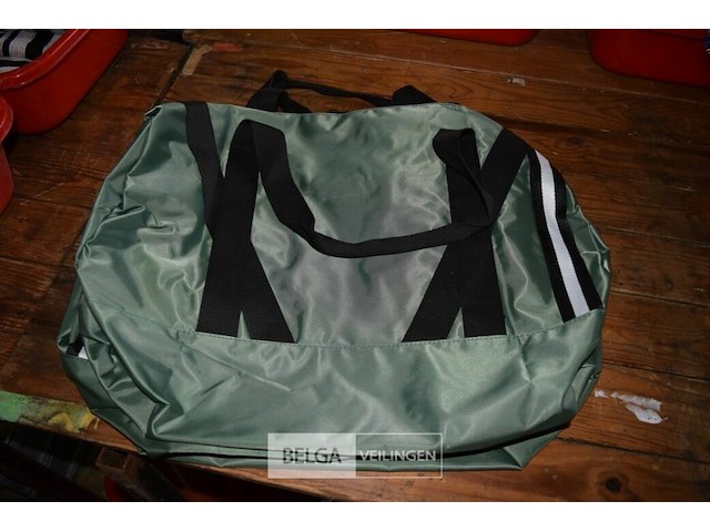 3 reistassen - afbeelding 1 van  2