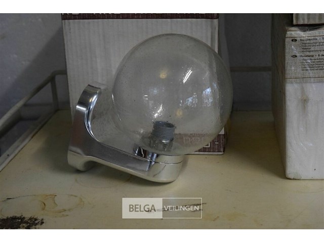 3 retro buitenverlichting - afbeelding 2 van  4