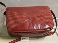 3 rode handtassen - afbeelding 2 van  3