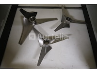 3 roestvrijstalen mengschroeven - afbeelding 1 van  5