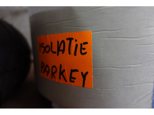 3 rollen isolatie voor onder parketvloeren - afbeelding 2 van  4