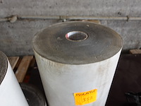 3 rollen isolatie voor onder parketvloeren - afbeelding 4 van  4