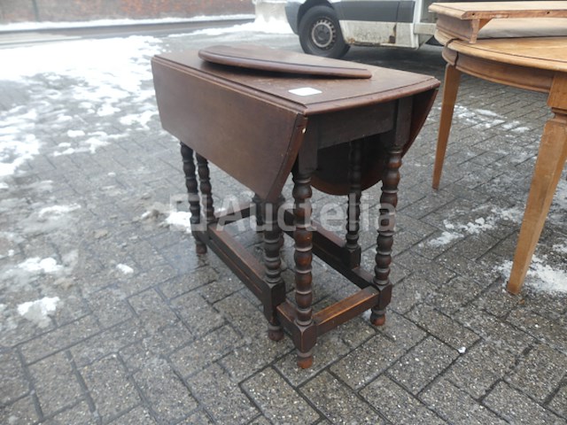 3 rustieke ronde tafels - afbeelding 4 van  9