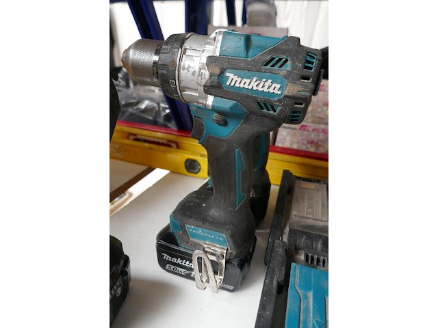 3 schroefmachines makita - afbeelding 4 van  5