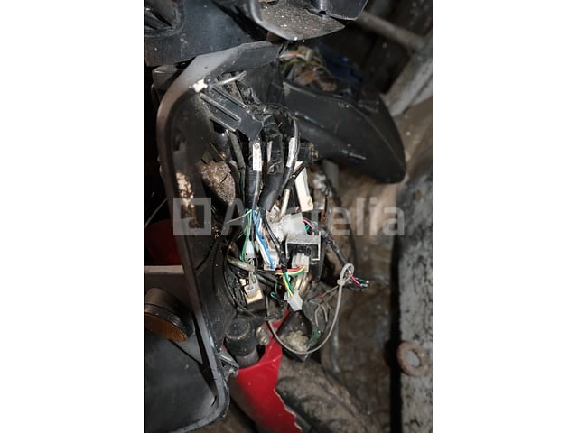 3 scooter (voor onderdelen) - afbeelding 14 van  30