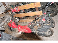 3 scooter (voor onderdelen) - afbeelding 16 van  30