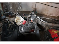 3 scooter (voor onderdelen) - afbeelding 18 van  30