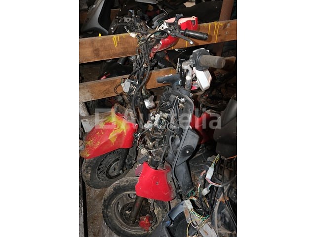 3 scooter (voor onderdelen) - afbeelding 24 van  30